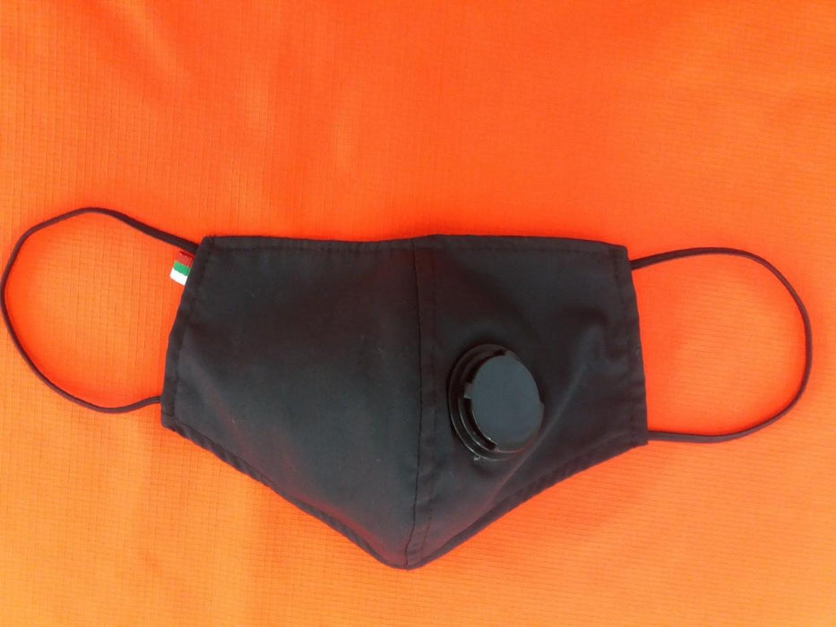 REUSABLE MASK WITH FLAP