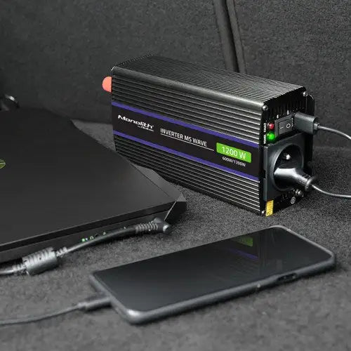 Qoltec Monolith power adapter/inverter Auto/Indoor 600 W Black - ConvertersZSA-PRZ<<<Car power supplyZSA<<<ActionPL