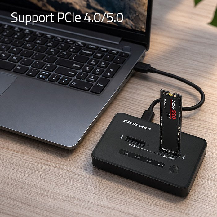 Qoltec 52366 M.2 NVMe SSD Docking Station | PCIe | USB-C | 20 Gb/s | DUAL 2 x 8TB | Offline cloning