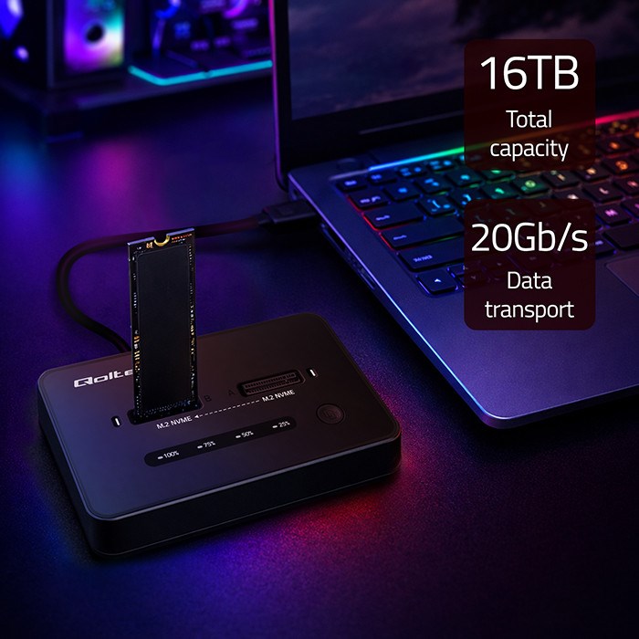 Qoltec 52366 M.2 NVMe SSD Docking Station | PCIe | USB-C | 20 Gb/s | DUAL 2 x 8TB | Offline cloning