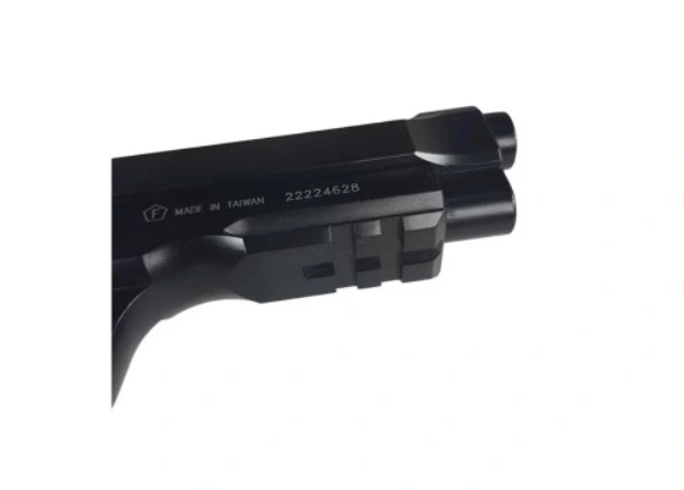 Air rifle pistol Ranger  M92  Full Auto Blowback Kal.4.5 BBS 18-shots KWC