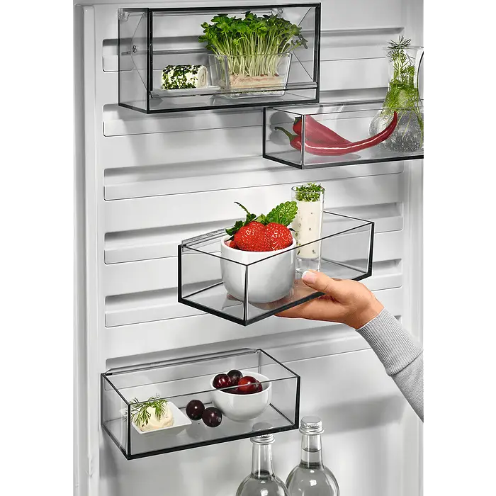 Refrigerator with freezer AEG RCB736E7MX 367 l E No Frost Stainless steel - Хладилници с