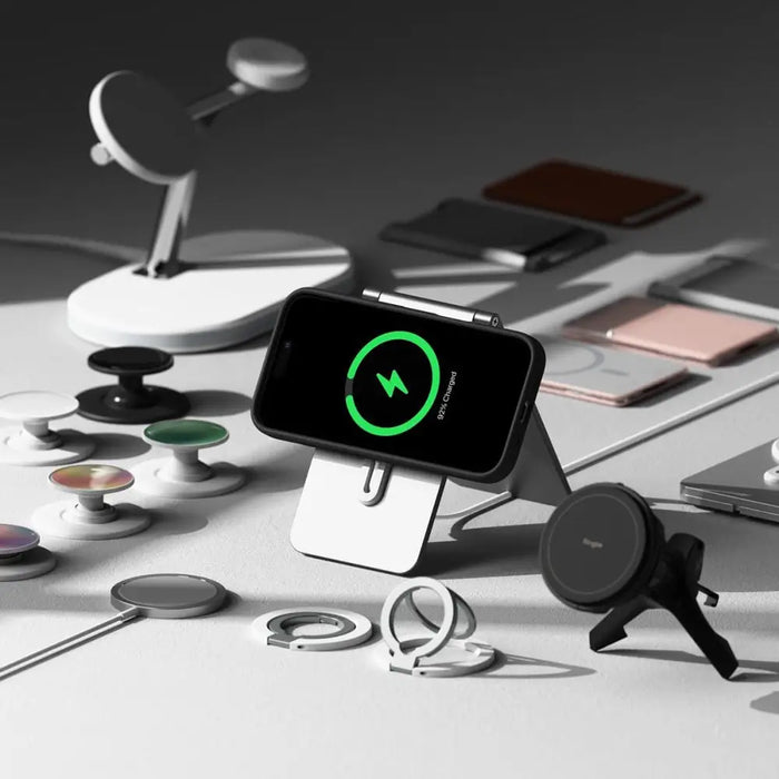 Ringke Silicone MagSafe iPhone 16 Case - Black - Cell phone cases and covers<<<HurtelXML&&&iPhone