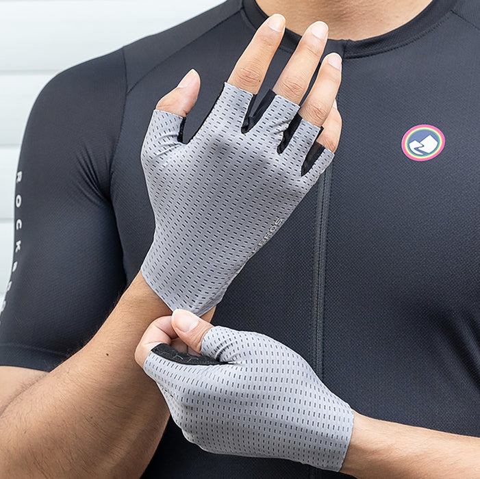 Rockbros Breathable Short Finger Cycling Gloves, Size: S - Gray