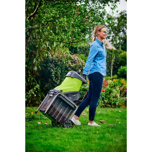 RYOBI RSH2545B BRANCH CHIPPER 2500 W MAX CUTTING DIAMETER 45 mm - Клонотрошачи<<<Градински