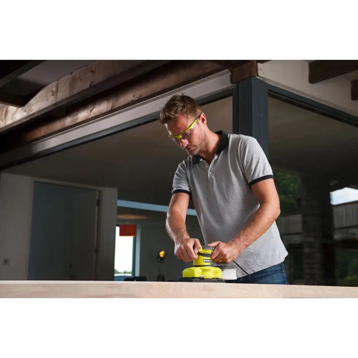 RYOBI RSS200-G 200 W VIBRUSH - Вибрационни шлайфмашини<<<Шлайф машини<<<Инструменти и