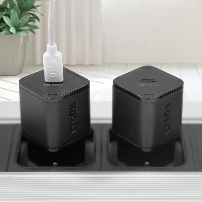 SBS TETRGAN1C20K 20W GaN USB-C Wall Charger with Power Delivery - Black