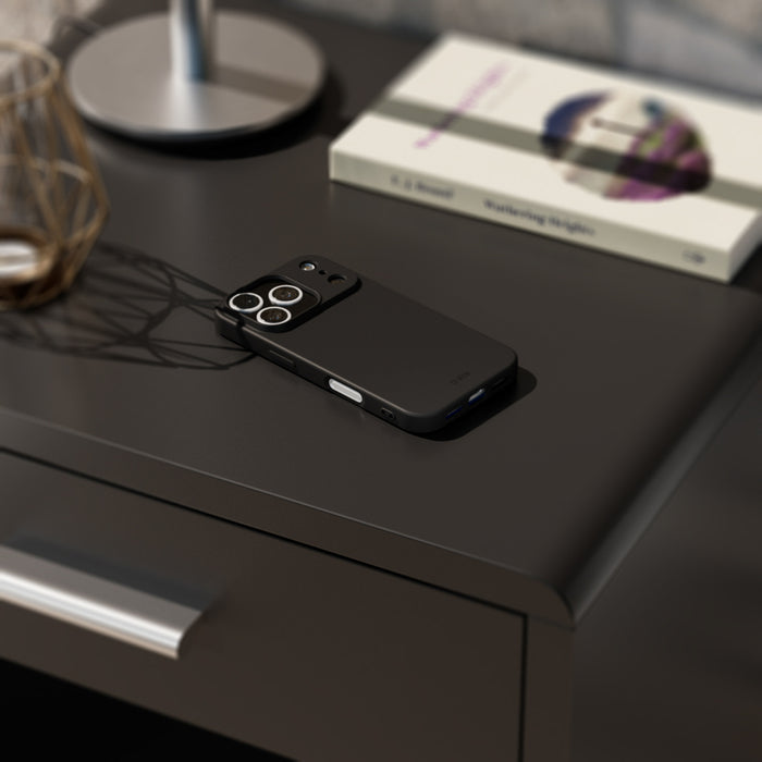 SBS Instinct iPhone 17 Pro Case - Black