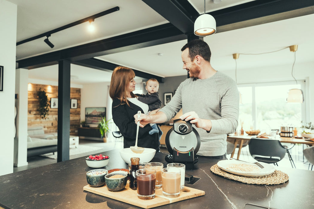 Severin WA 2103 waffle iron 4 waffle(s) 1200 W Black, Silver