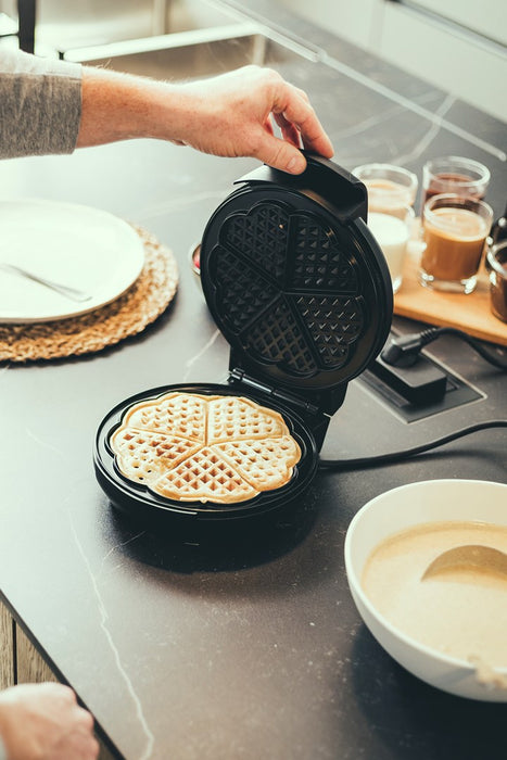 Severin WA 2103 waffle iron 4 waffle(s) 1200 W Black, Silver