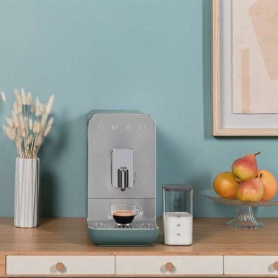 Coffee machine SMEG BCC13EGMEU