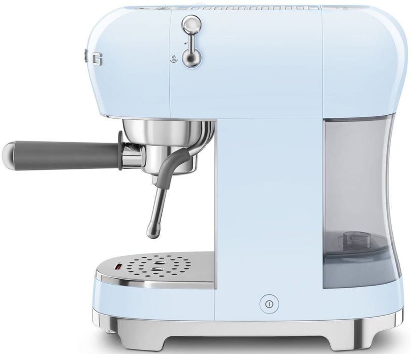 Coffee machine SMEG ECF02PBEU, Pastel blue