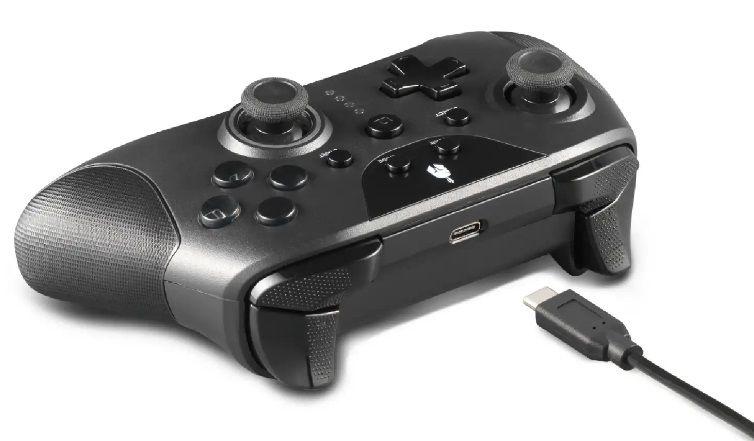 Spartan Gear Mora 3 Wireless Gamepad for PC and Switch - Black