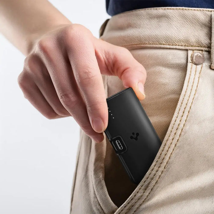 Spigen EA2205 Powerbank 5000mAh 22.5W - Black - Powerbanks<<<HurtelXML