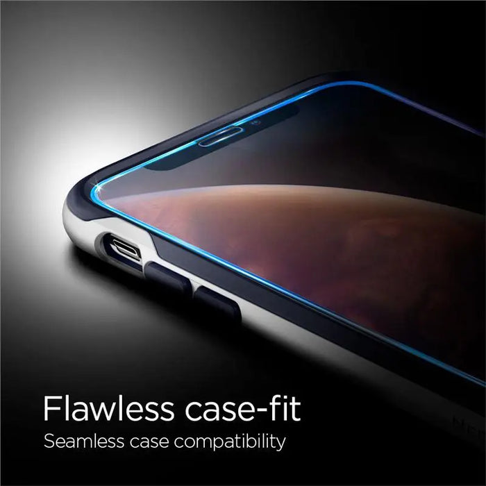 Spigen Glass FC Tempered Glass with Black Frame for iPhone X / XS / 11 Pro - Cell phone tempered glass<<<HurtelXML