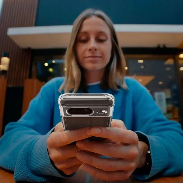 Spigen Ultra Hybrid Case for Google Pixel 8 - Clear - Cell phone cases and covers<<<HurtelXML