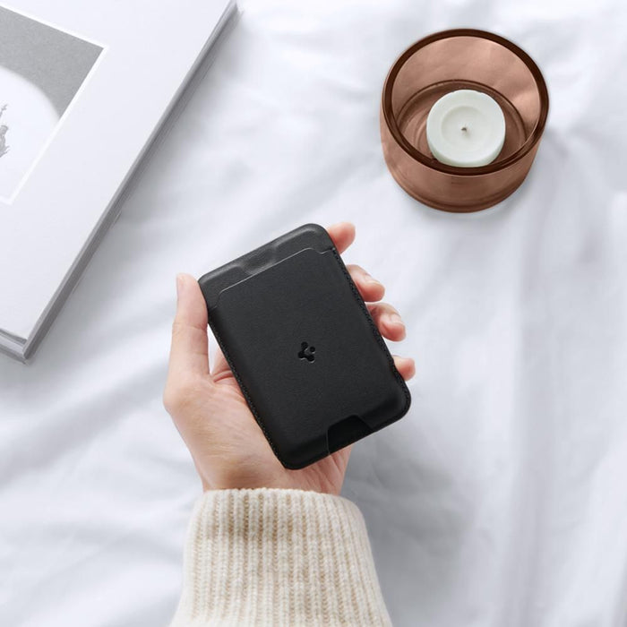 Spigen Valentinus Magnetic Wallet with MagSafe - Black