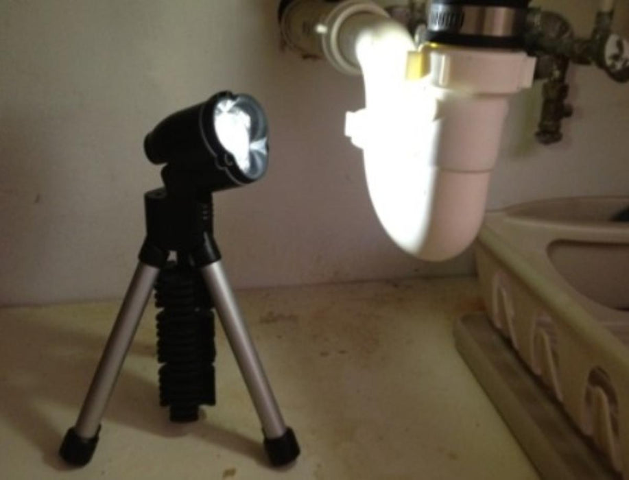 FLASHLIGHT 30LM MAXLIFE TRIPOD STANLEY
