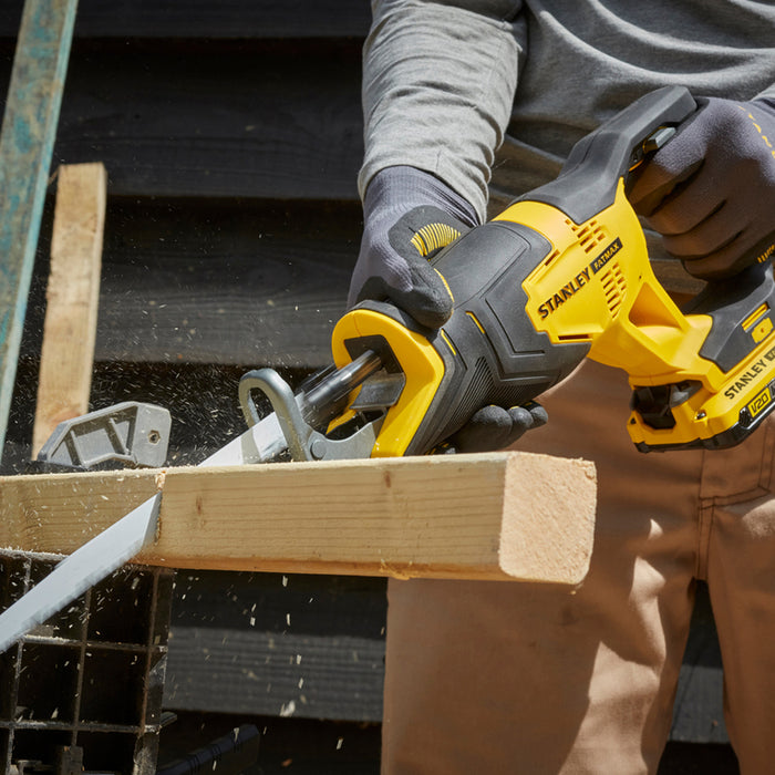 CORDLESS SABER SAW STANLEY SFMCS300D2K-QW