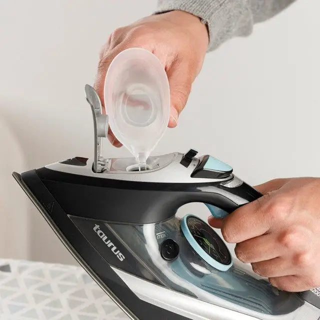 Taurus Geyser Eco Iron 3200 W Black - IronsAGD-ZEL<<<Home Appliance - ProductsAGD<<<ActionPL