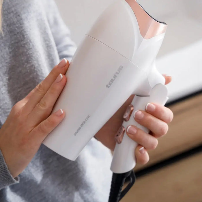 Taurus STUDIO 2500 IONIC hair dryer 2400 W White - HairdryersAGD-SUS<<<Home Appliance - ProductsAGD<<<ActionPL