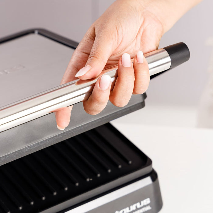 Taurus Bistro Essential 2600W meat and burger grill