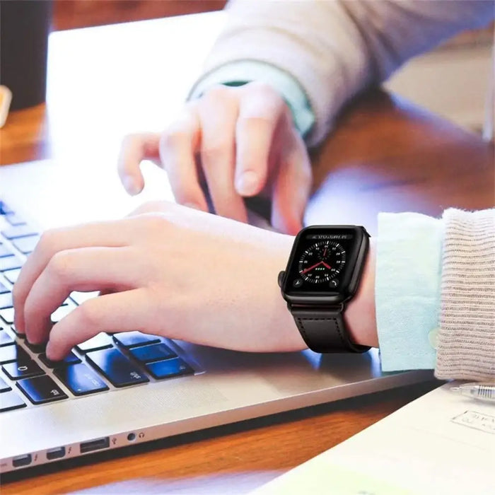 Tech-Protect Leatherfit Strap for Samsung Galaxy Watch Ultra (47mm) - Black - Other cell phone equipment<<<HurtelXML