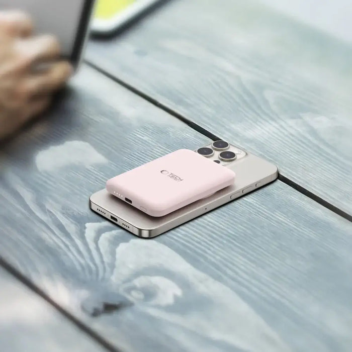 Tech-Protect LifeMag PB10 Powerbank with MagSafe 5000mAh 15W USB-C port - pink + USB-C cable - Powerbanks<<<HurtelXML