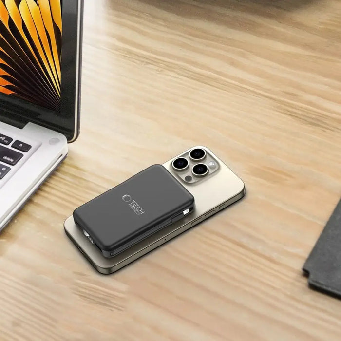 Tech-Protect LifeMag PB31 Power Bank with MagSafe 10000mAh 15W USB-C / USB-A / Built-in USB-C / Lightning Cables
