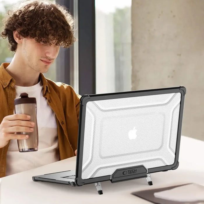 Tech-Protect SmartShell Pro case for MacBook Air 15’’ 2023-2025 M2 / M3 / M4 - transparent and black - Cell phone cases