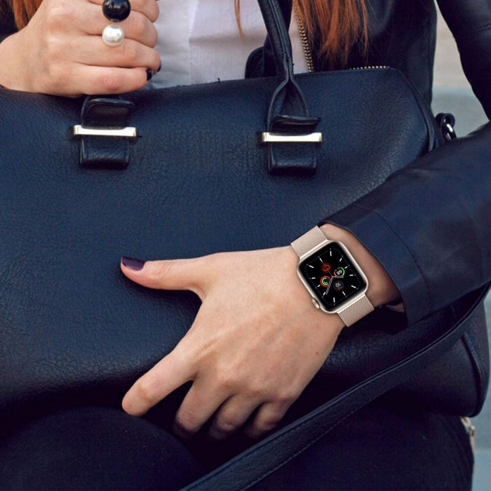 Tech-Protect MilaneseBand for Apple Watch 4 / 5 / 6 / 7 / 8 / 9 / SE / Ultra 1 / 2 (42/44/45/49 mm) - Black