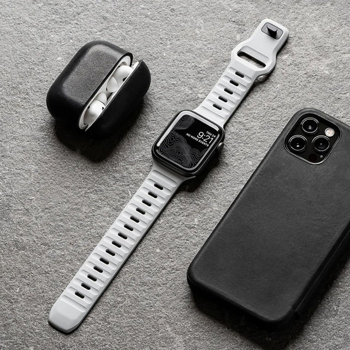 Tech-Protect IconBand Line Strap for Apple Watch 4 / 5 / 6 / 7 / 8 / 9 / SE / Ultra 1 / 2 (42/44/45/49 mm) - Beige