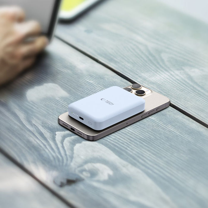 Tech-Protect LifeMag PB11 Powerbank with MagSafe 10000mAh 15W USB-C port - blue + USB-C cable