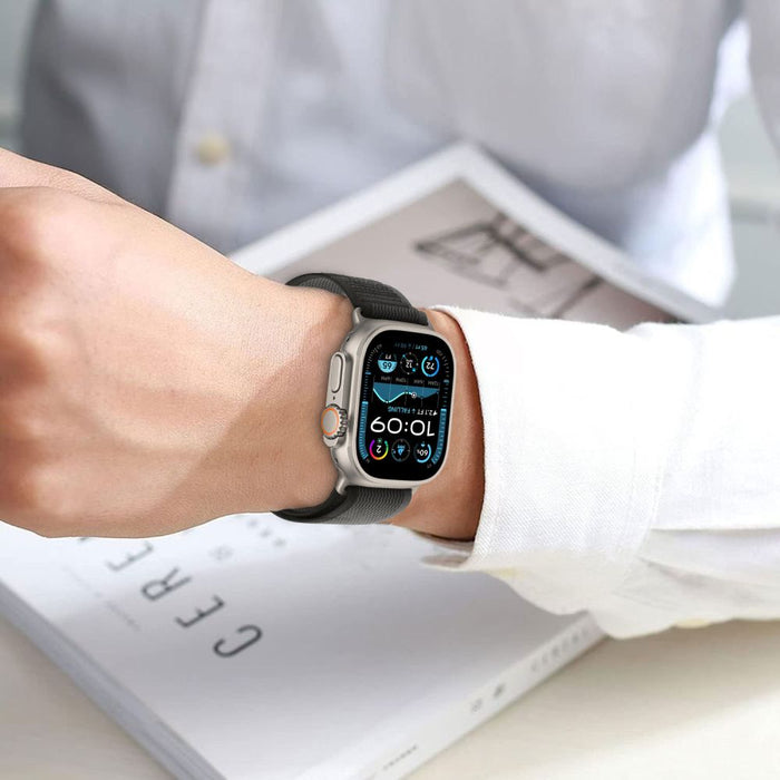 Tech-Protect Nylon Stripe Strap for Apple Watch 6 / 7 / 8 / 9 / 10 / SE / Ultra 1 / 2 (44 / 45 / 46 / 49 MM) - Gray