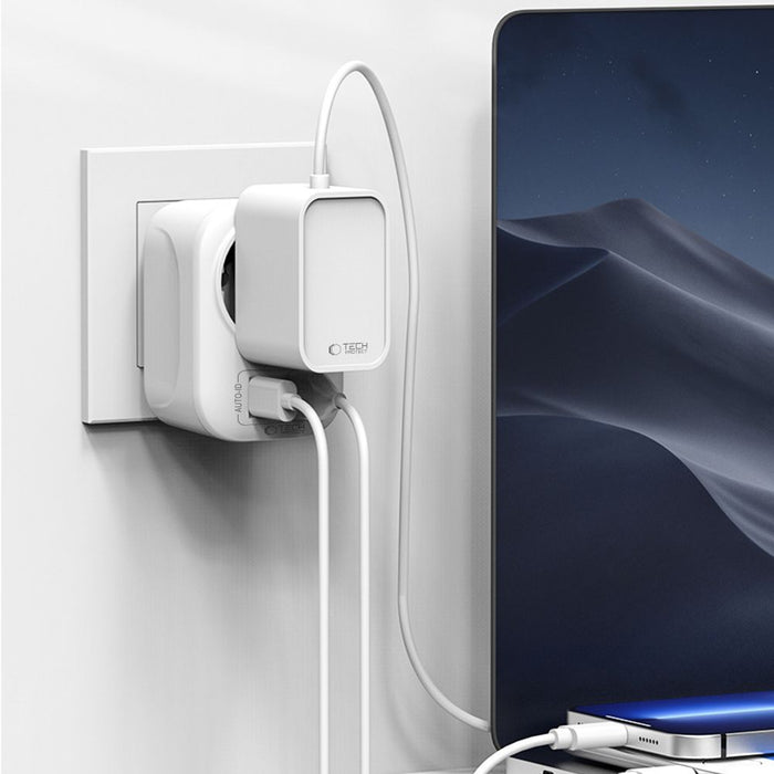 Tech-Protect TA100 UK Adapter - White