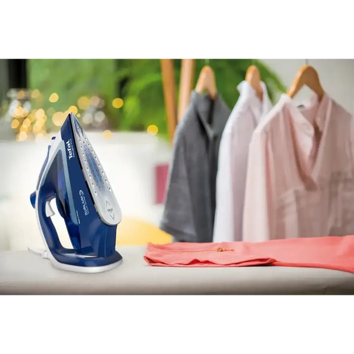 Tefal FV5770E0 STEAM IRON EASYGLISS PLUS - Уреди за гладене<<<TEFAL дребна електродомакинска техника<<<TEFAL<<<PolyComp