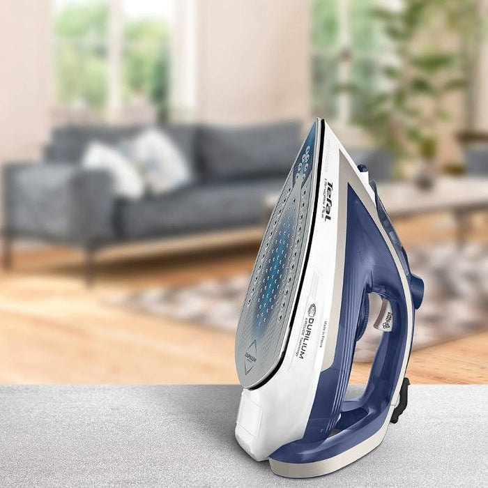 Iron TEFAL ULTRAGLISS PLUS FV6812E0