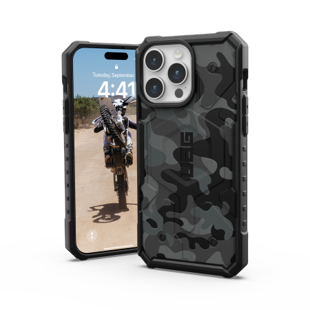 UAG Pathfinder MagSafe case for iPhone 15 Pro Max - black camouflage - Cell phone cases and covers<<<HurtelXML