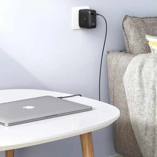 Ugreen бързо зарядно устройство GaN PPS 65W USB / 3x USB Type C QC 3.0 Power Delivery SCP FCP AFC (галиев нитрид) черен