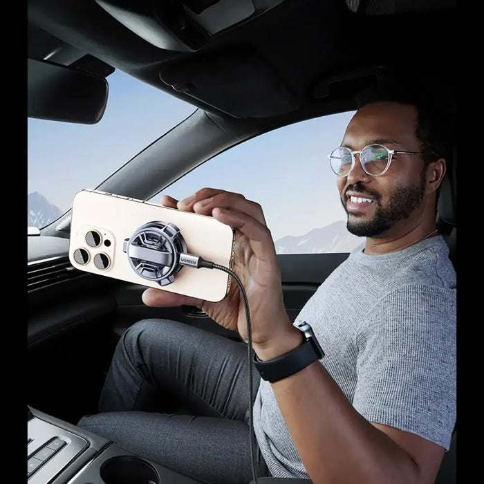Ugreen CD380 magnetic holder with inductive charger for Tesla car - gray - Cell phone holders<<<HurtelXML