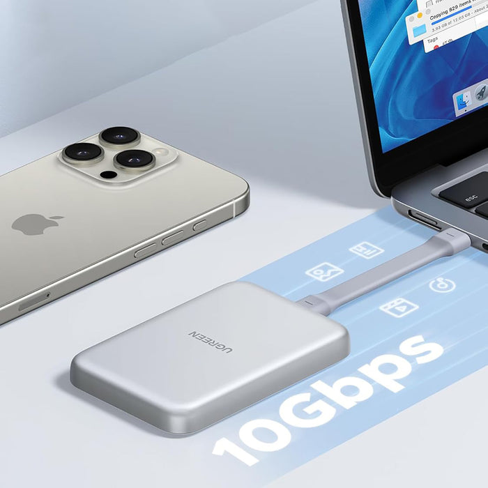 Ugreen M.2 NVMe SSD Magnetic Case - White