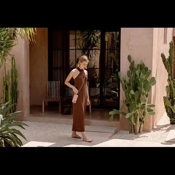 Uniq case Coehl Creme iPhone 16 Pro Max 6.9’’ Magnetic Charging pink/ballet pink - Cell phone cases