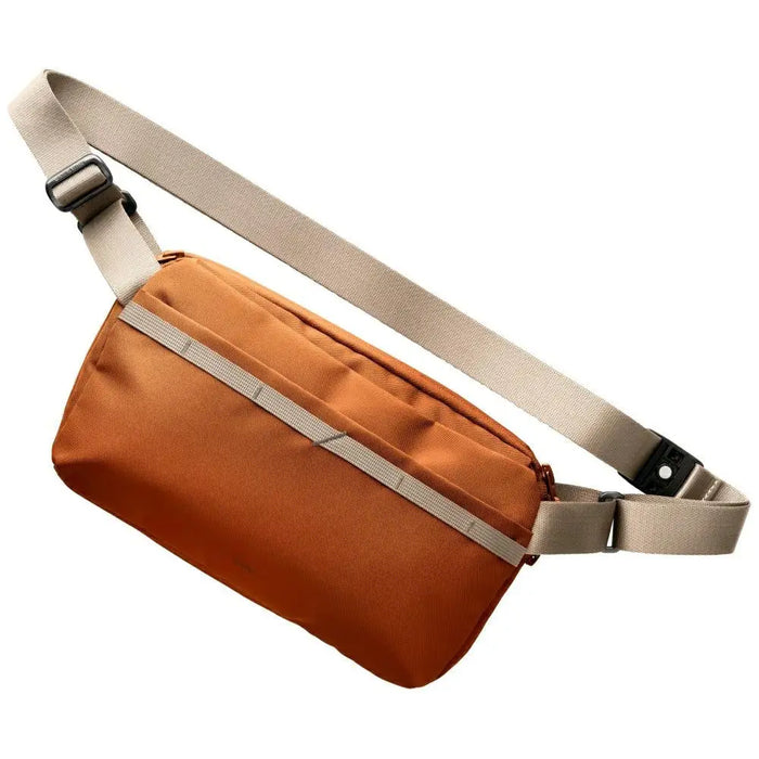 Uniq Crossbody Denver 5L Bag - Orange - Cell phone cases and covers<<<HurtelXML