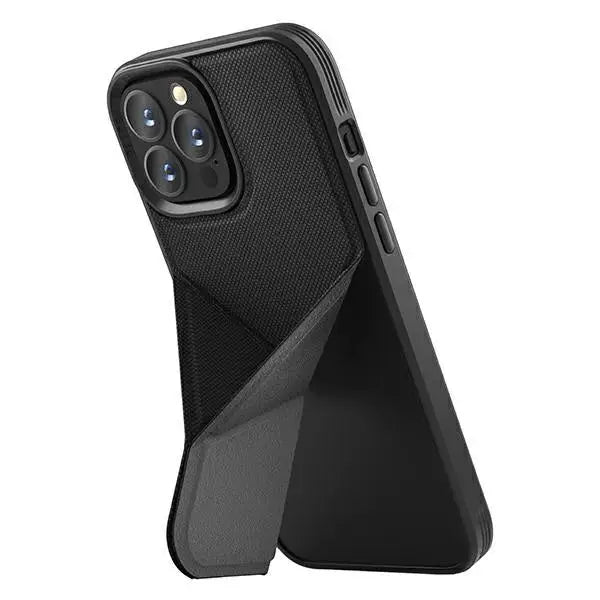 Uniq Transforma Magclick Charging case for iPhone 14 - black - Cell phone cases and covers<<<HurtelXML