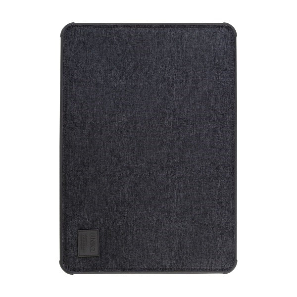 Uniq Dfender cover for a 16&quot; laptop - black