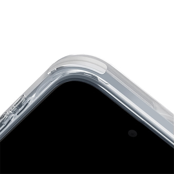 Uniq Combat Magclick Charging case for iPhone 15 Plus - white