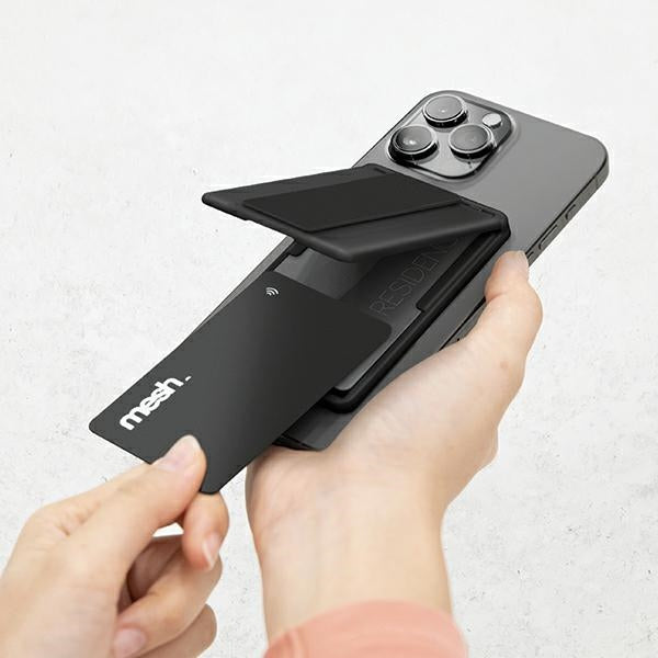 Uniq Heldro ID magnetic wallet with support and band - black