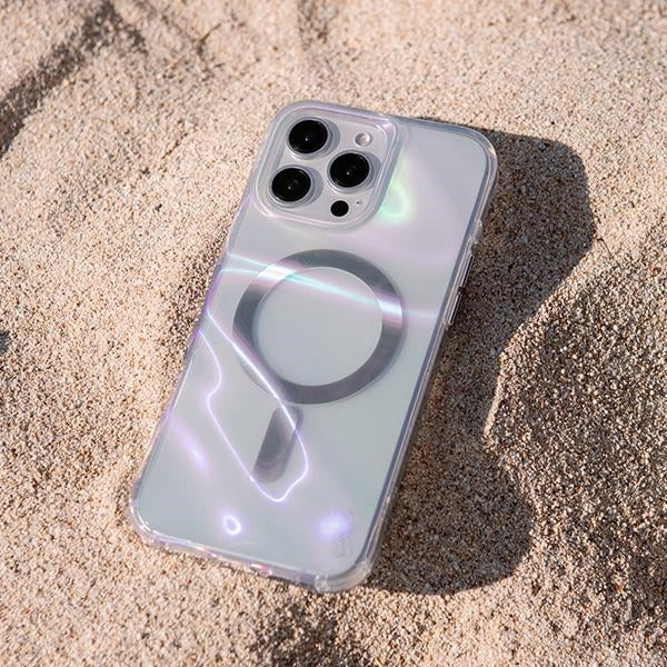 Uniq Coehl Savon Magnetic Charging Case for iPhone 16 - Transparent