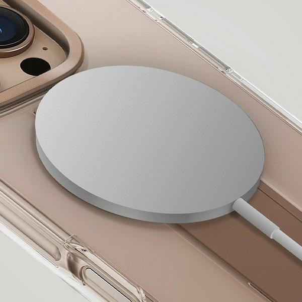 Uniq Heldro Max Magclick Charging Case for iPhone 16 Pro - Transparent