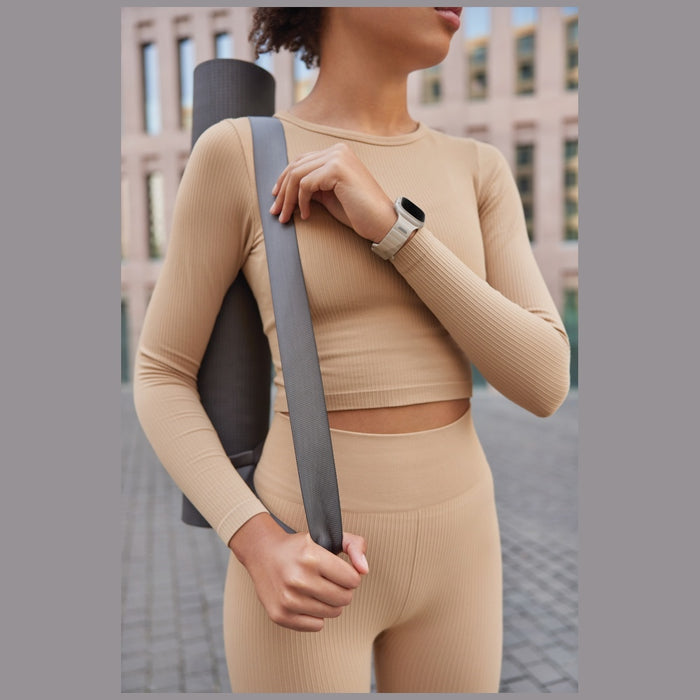 Uniq Stride De Rubber Strap for Apple Watch 44 / 45 / 46 / 49 mm - Beige